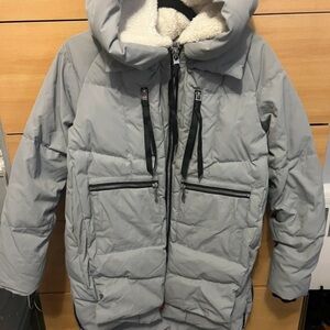 OLAY Gray Puffer Jacket